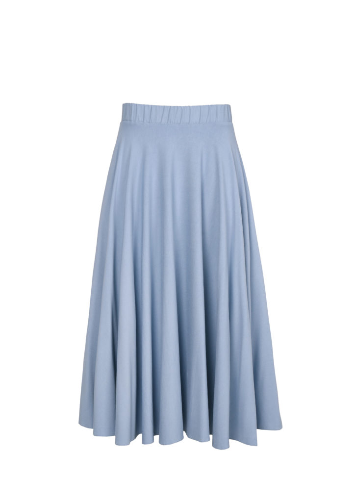 Plisowana spódnica w błękitnym kolorze